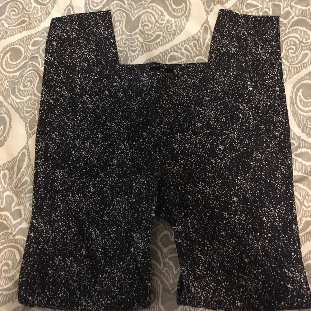 *5 for $25* H&M splatter paint jeans